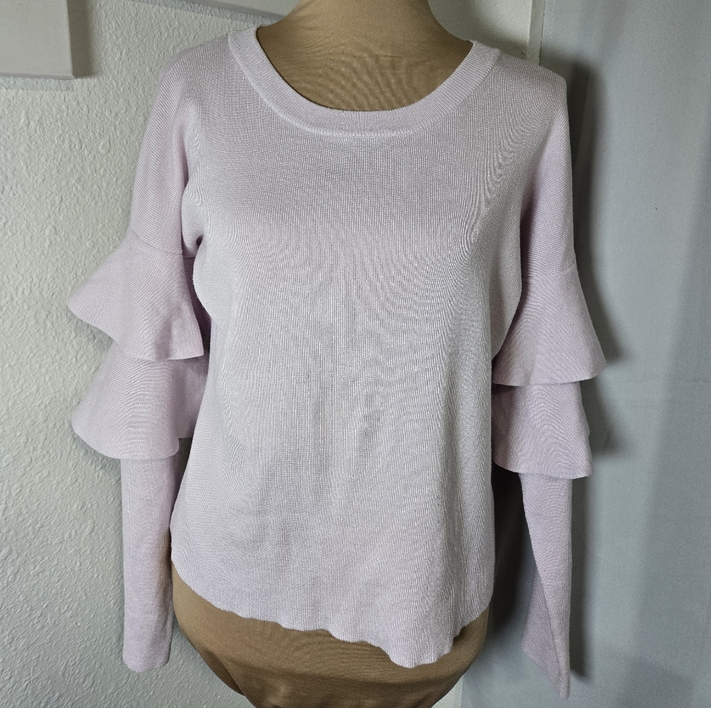Romeo + Juliet Couture Light Purple Sweater